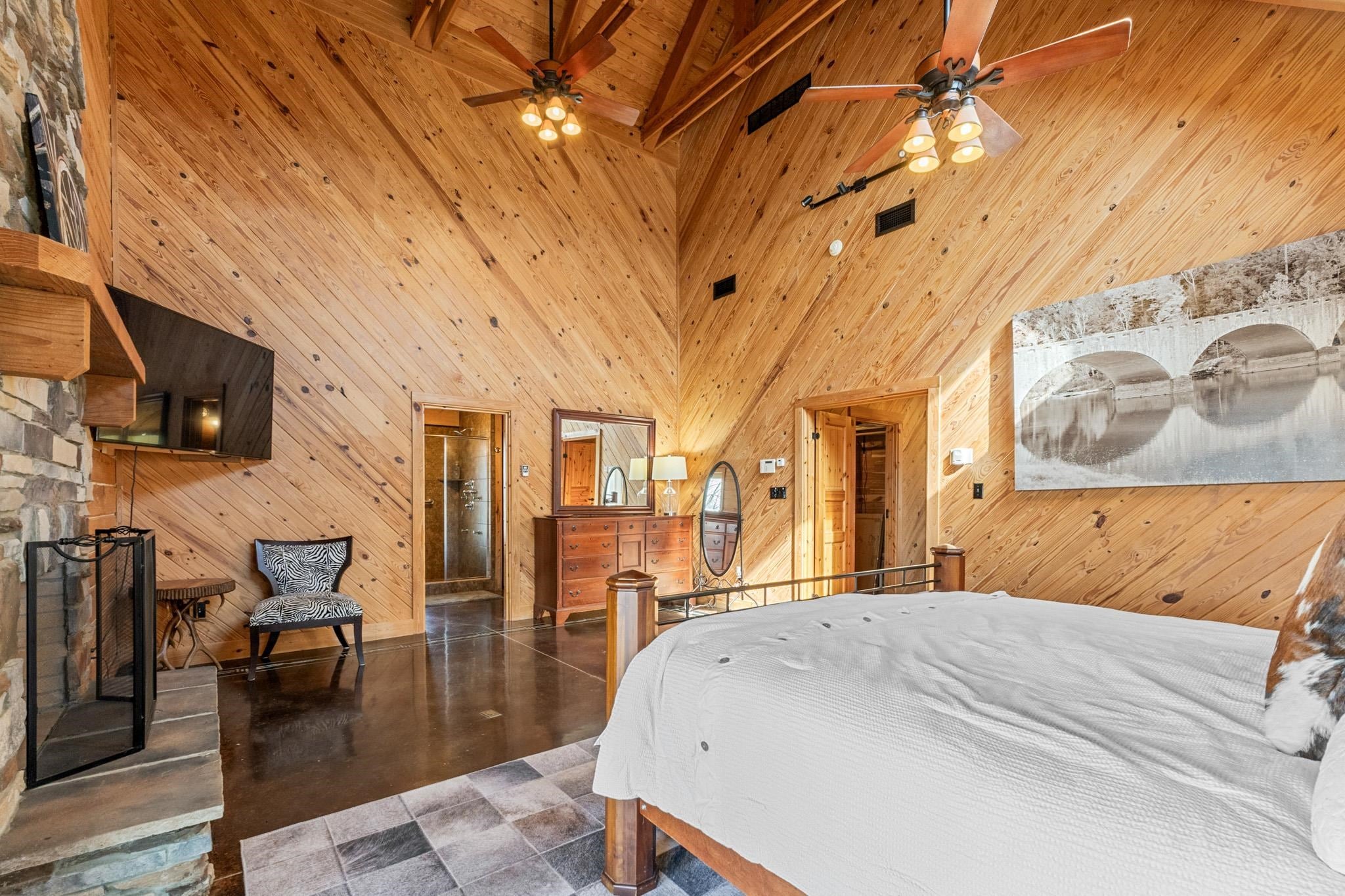 Grayson, Kentucky, 41143, United States, 5 Bedrooms Bedrooms, ,4 BathroomsBathrooms,Residential,Active,1770001