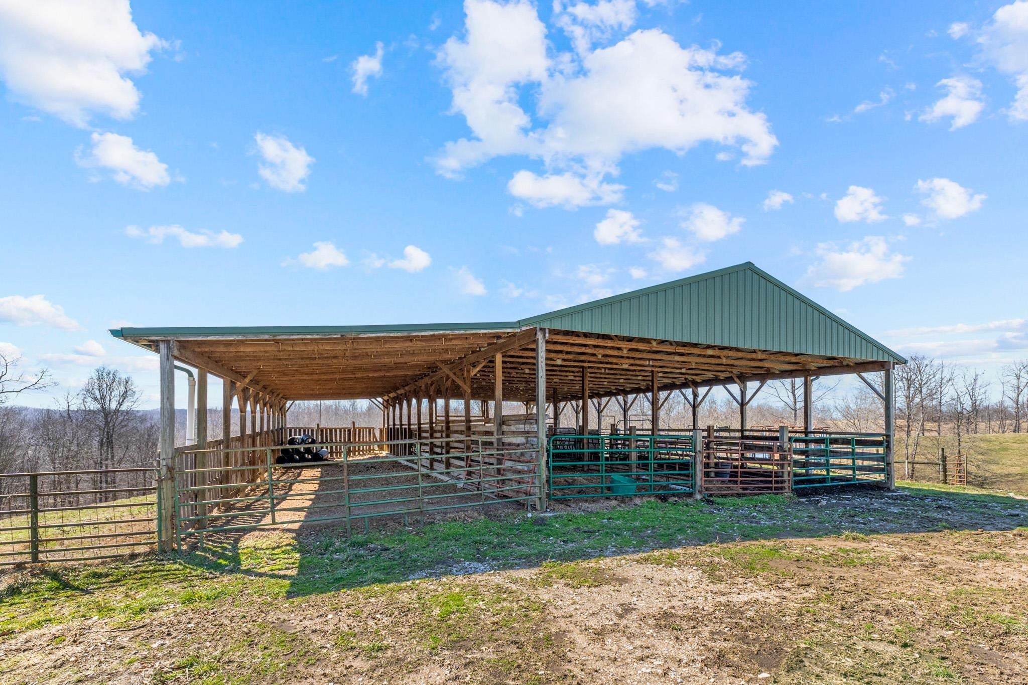 Grayson, Kentucky, 41143, United States, 5 Bedrooms Bedrooms, ,4 BathroomsBathrooms,Residential,Active,1770001