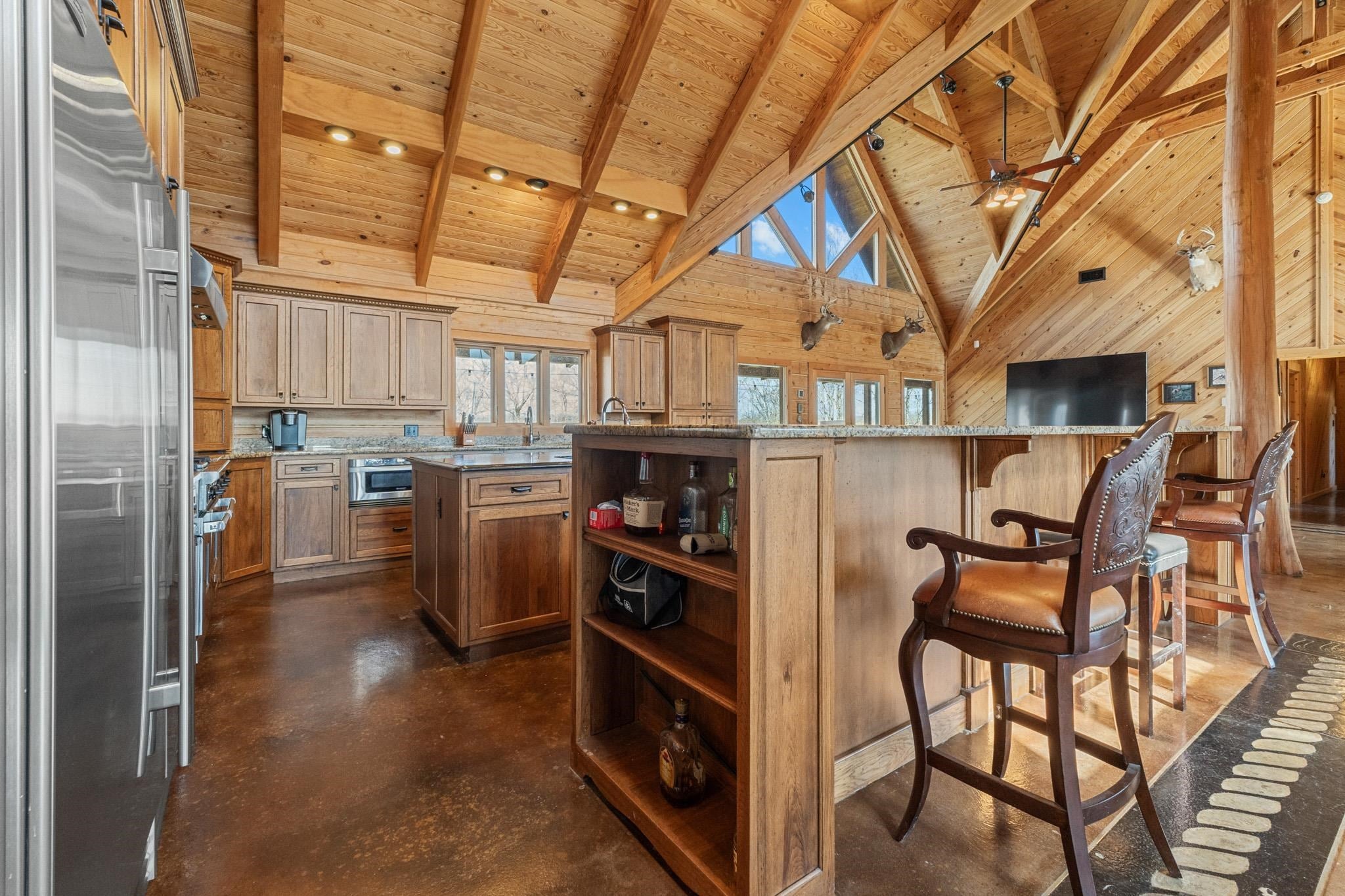 Grayson, Kentucky, 41143, United States, 5 Bedrooms Bedrooms, ,4 BathroomsBathrooms,Residential,Active,1770001