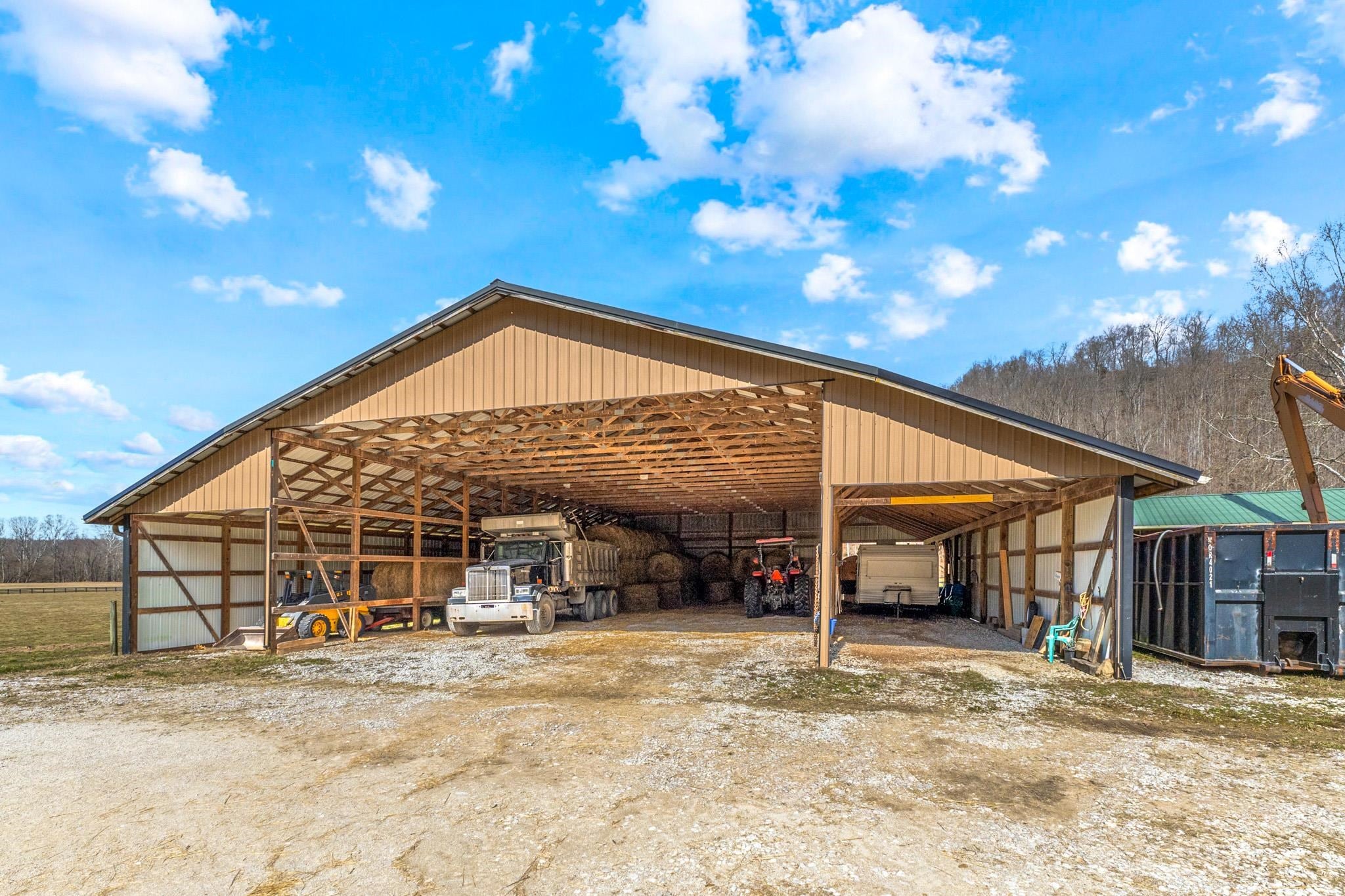 Grayson, Kentucky, 41143, United States, 5 Bedrooms Bedrooms, ,4 BathroomsBathrooms,Residential,Active,1770001