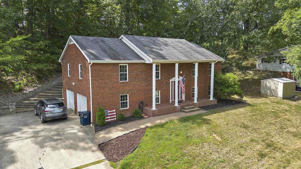 2866 MCKNIPP DR, ASHLAND, KY 41102 - Image 1