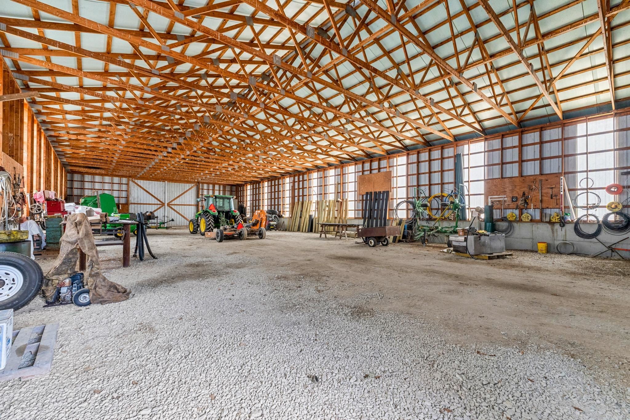 Grayson, Kentucky, 41143, United States, 5 Bedrooms Bedrooms, ,4 BathroomsBathrooms,Residential,Active,1770001