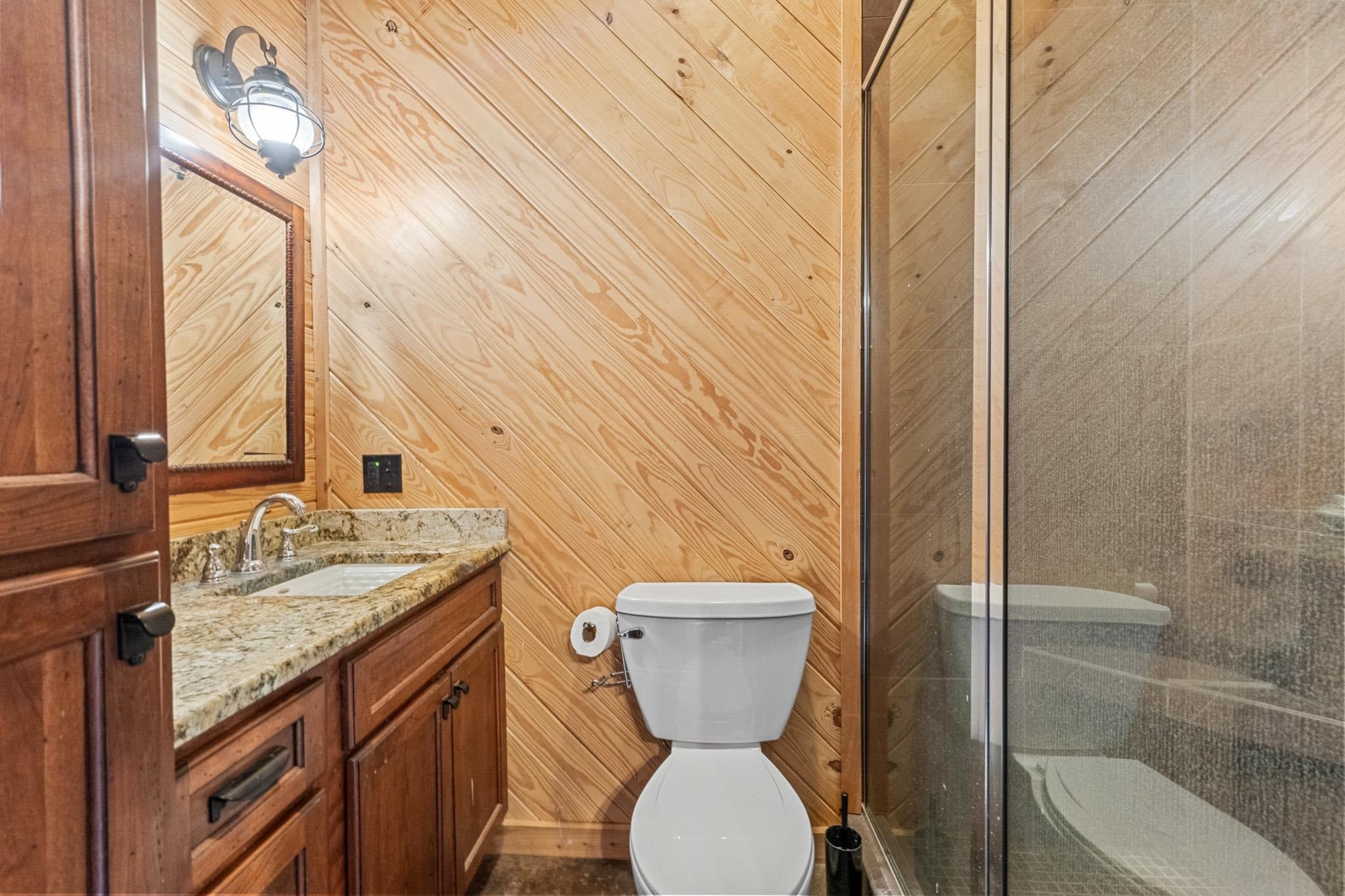 Grayson, Kentucky, 41143, United States, 5 Bedrooms Bedrooms, ,4 BathroomsBathrooms,Residential,Active,1770001