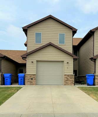 1915 10TH AVE SE APT 5, ABERDEEN, SD 57401 - Image 1