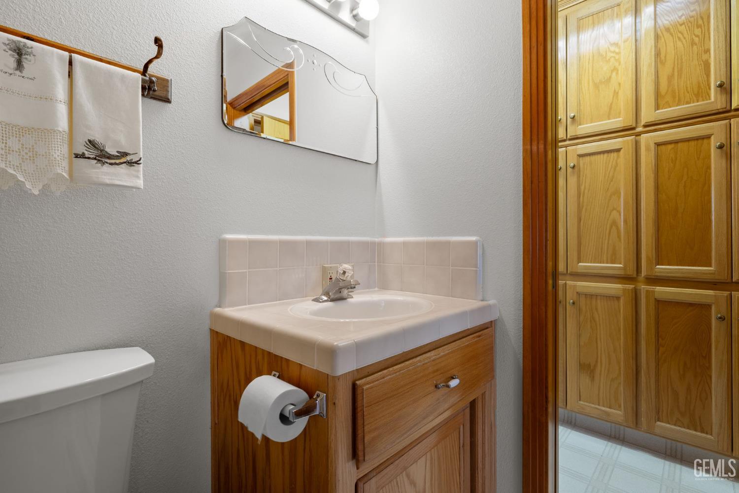 Bakersfield, California, 93308, United States, ,2 BathroomsBathrooms,Residential,Active,1839407