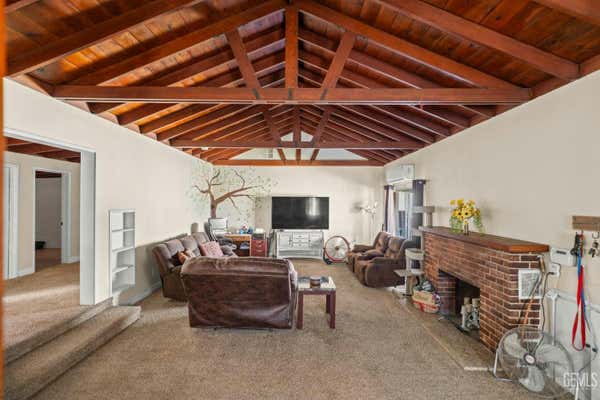 531 HARDING AVE, TAFT, CA 93268 - Image 1