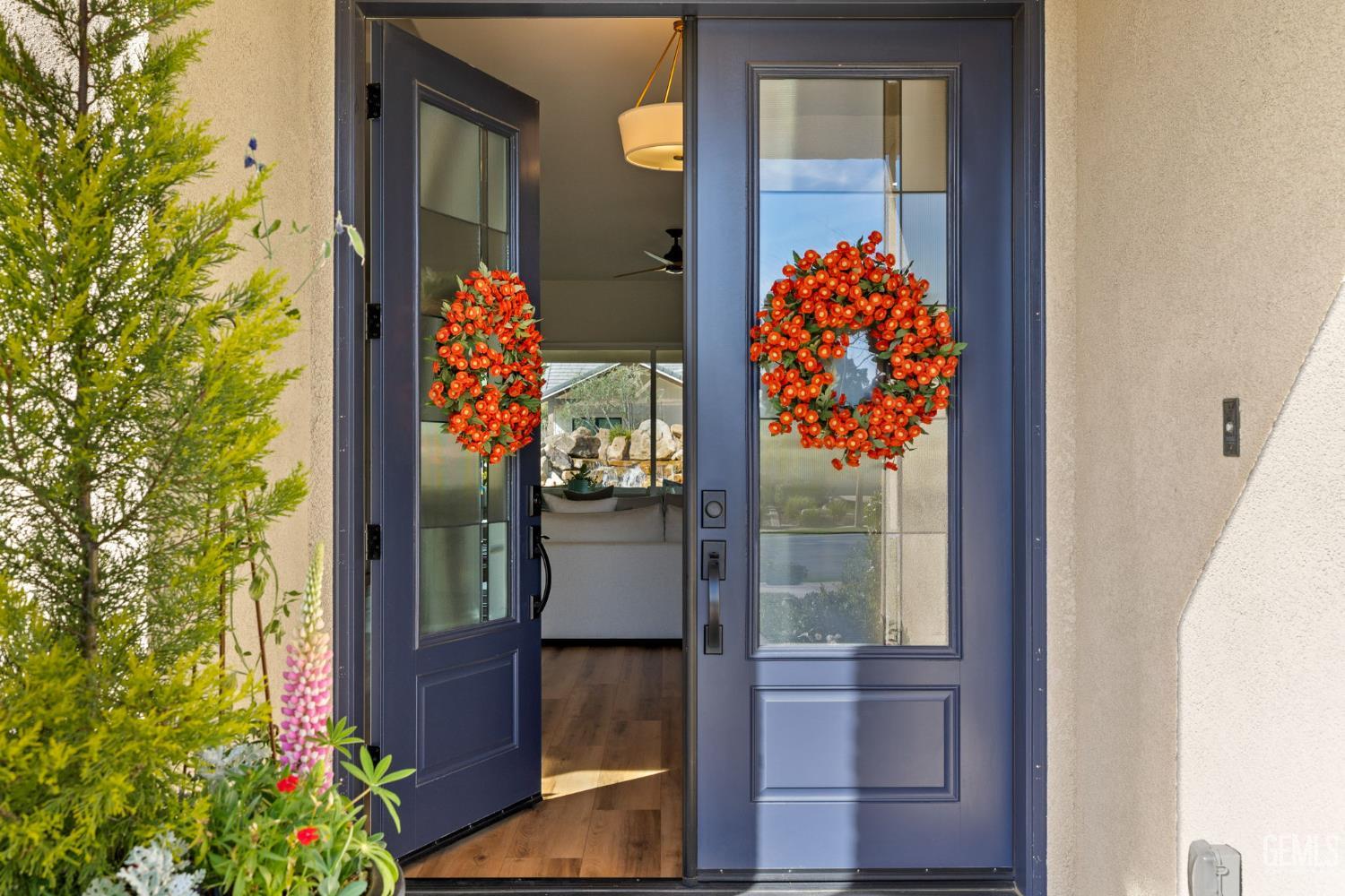 Bakersfield, California, 93314, United States, 5 Bedrooms Bedrooms, ,3 BathroomsBathrooms,Residential,Active,2019126