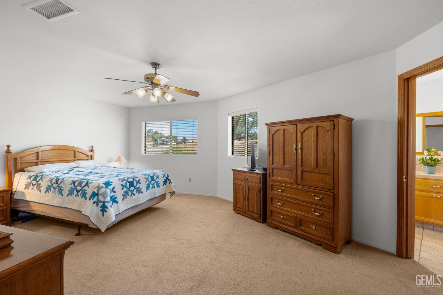 Bakersfield, California, 93308, United States, ,2 BathroomsBathrooms,Residential,Active,1839407