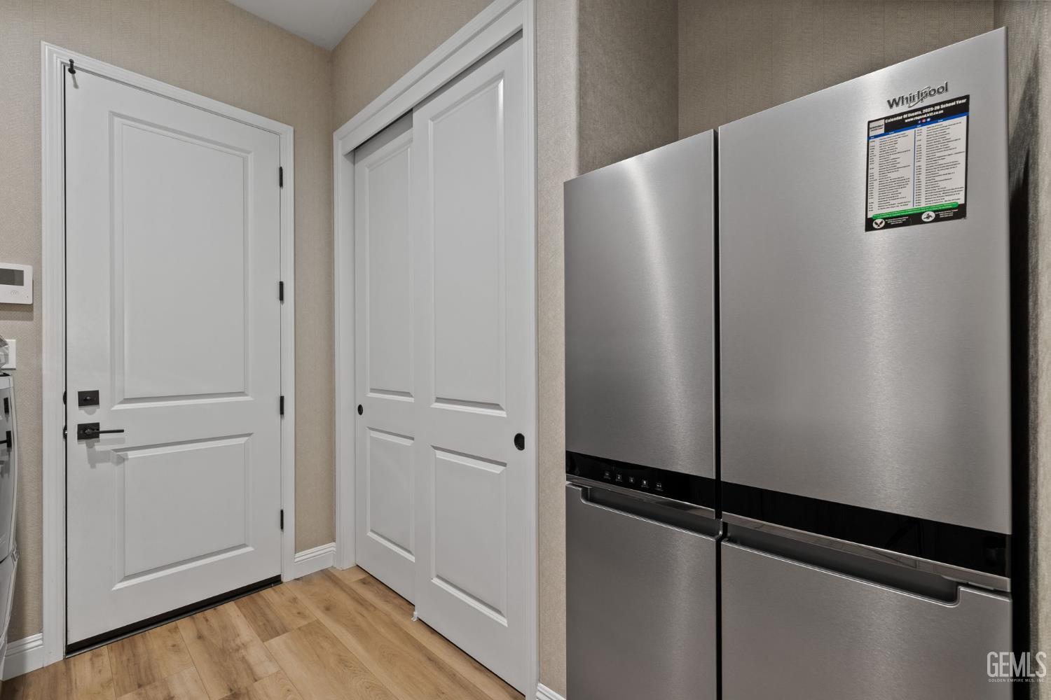 Bakersfield, California, 93314, United States, 5 Bedrooms Bedrooms, ,3 BathroomsBathrooms,Residential,Active,2019126