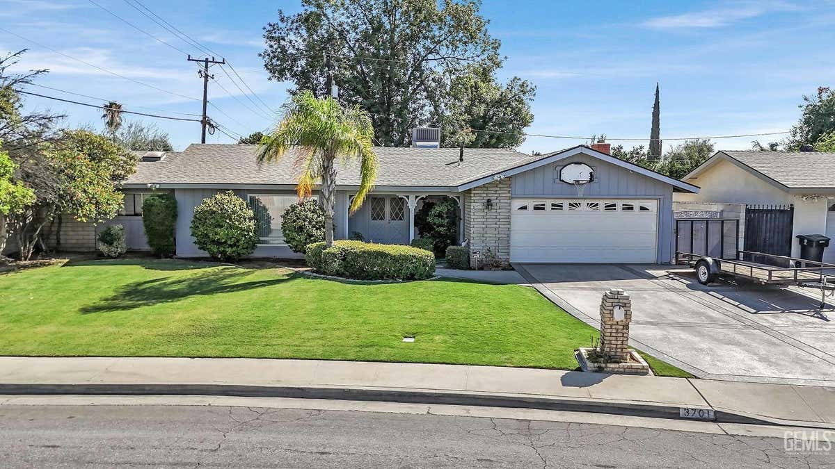 3701 KENNEDY AVE, BAKERSFIELD, CA 93309, photo 1 of 34