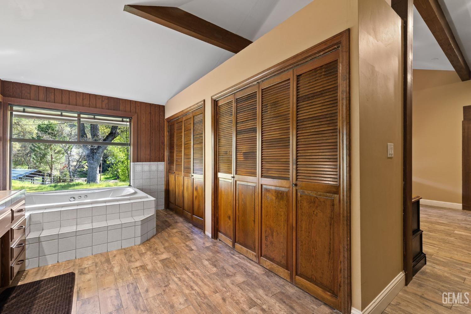 Bakersfield, California, 93308, United States, 5 Bedrooms Bedrooms, ,5 BathroomsBathrooms,Residential,Active,1769600