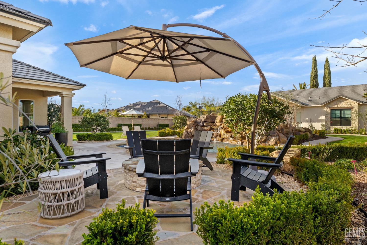 Bakersfield, California, 93314, United States, 5 Bedrooms Bedrooms, ,3 BathroomsBathrooms,Residential,Active,2019126