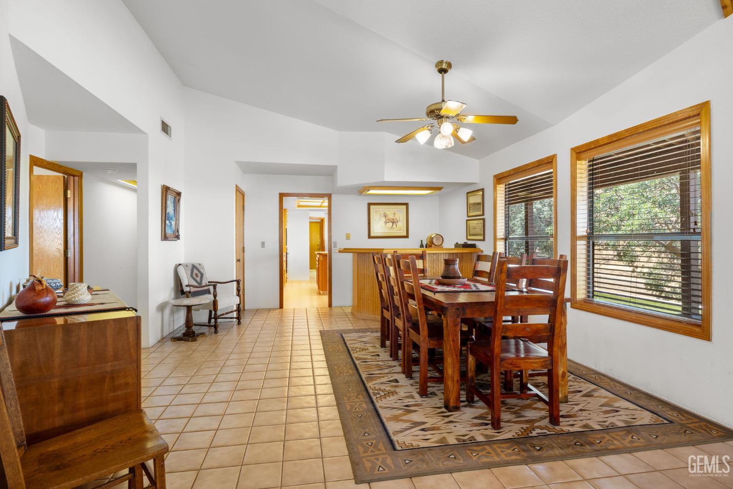 Bakersfield, California, 93308, United States, ,2 BathroomsBathrooms,Residential,Active,1839407