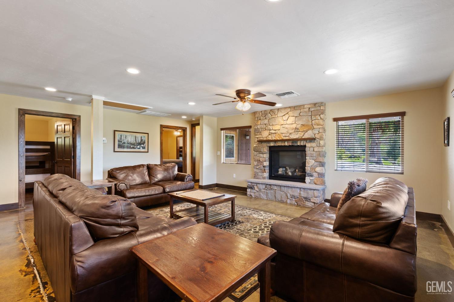 Bakersfield, California, 93308, United States, 5 Bedrooms Bedrooms, ,5 BathroomsBathrooms,Residential,Active,1769600