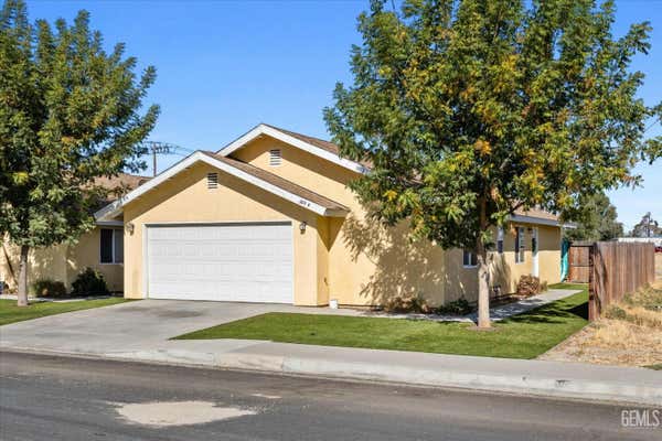 100 S REIKER ST, SHAFTER, CA 93263 - Image 1