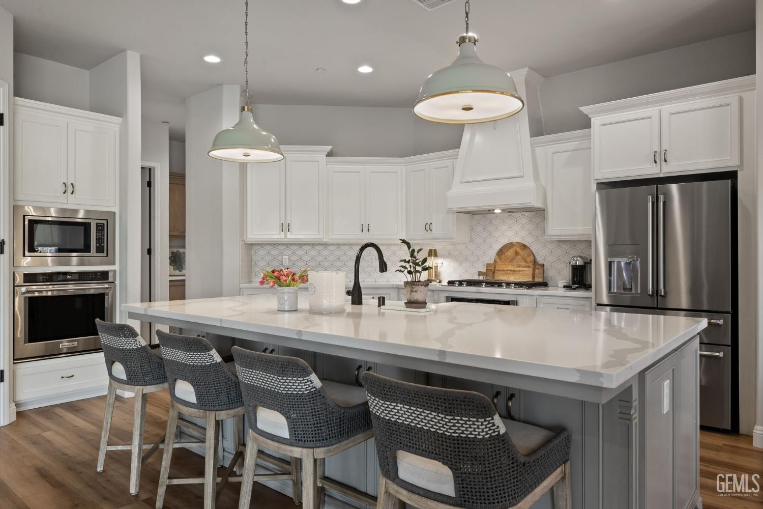 Bakersfield, California, 93314, United States, 5 Bedrooms Bedrooms, ,3 BathroomsBathrooms,Residential,Active,2019126