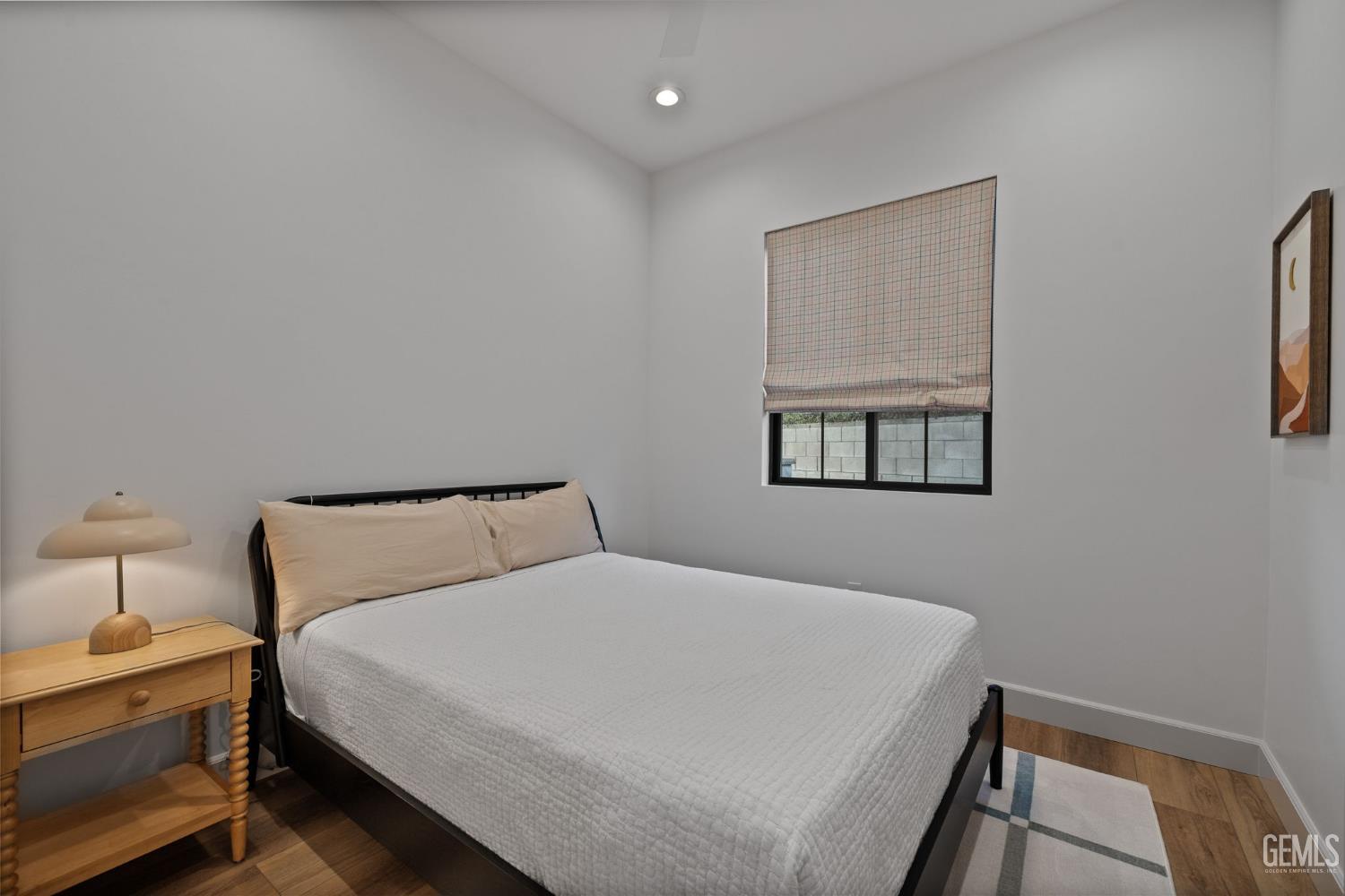 Bakersfield, California, 93314, United States, 5 Bedrooms Bedrooms, ,3 BathroomsBathrooms,Residential,Active,2019126