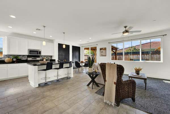 946 IRELAND ST, WINTERS, CA 95694 - Image 1