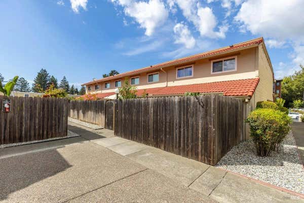 61 AVRAM AVE, ROHNERT PARK, CA 94928 - Image 1