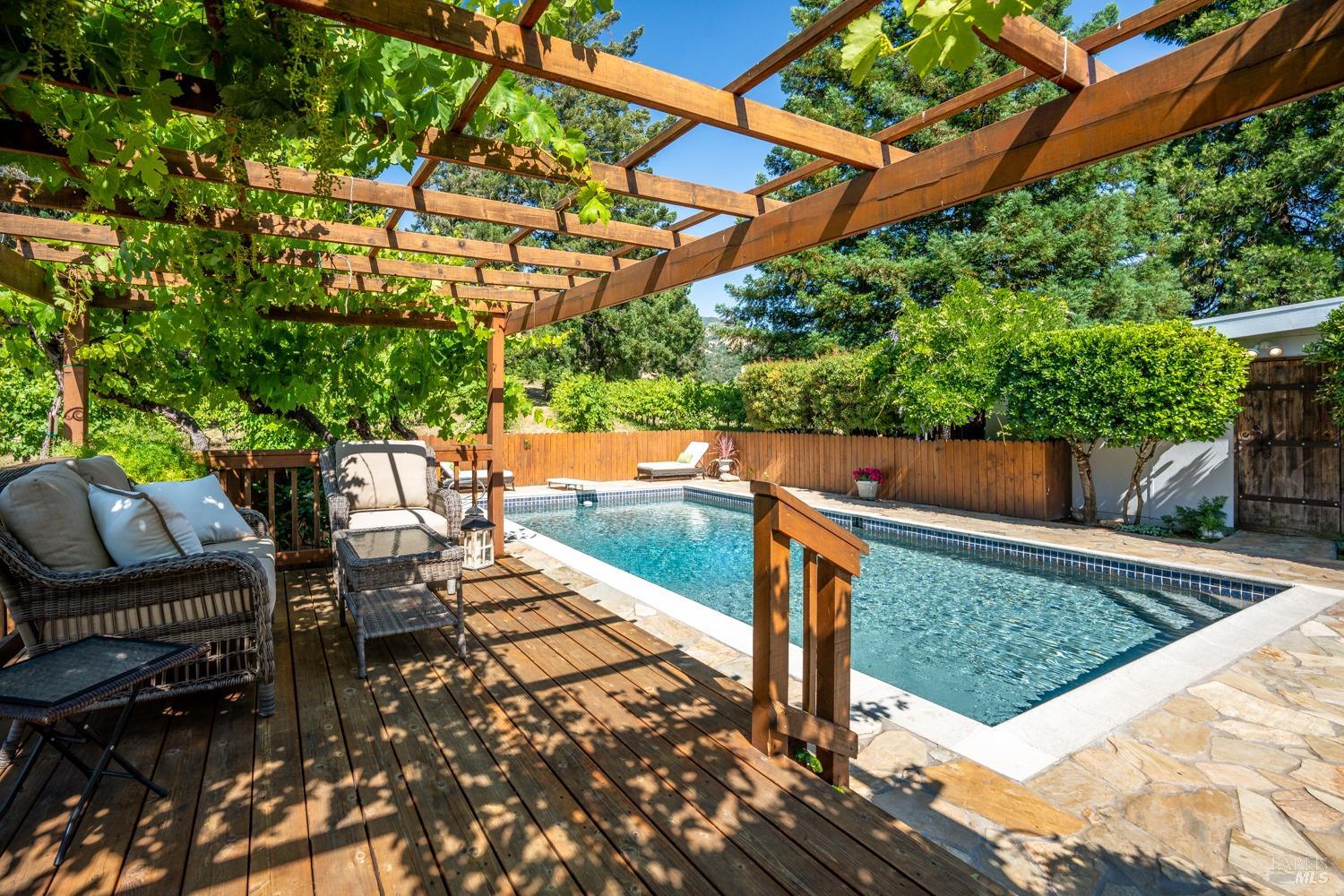 Talmage, California, 95481, United States, ,3 BathroomsBathrooms,Residential,Active,1702312