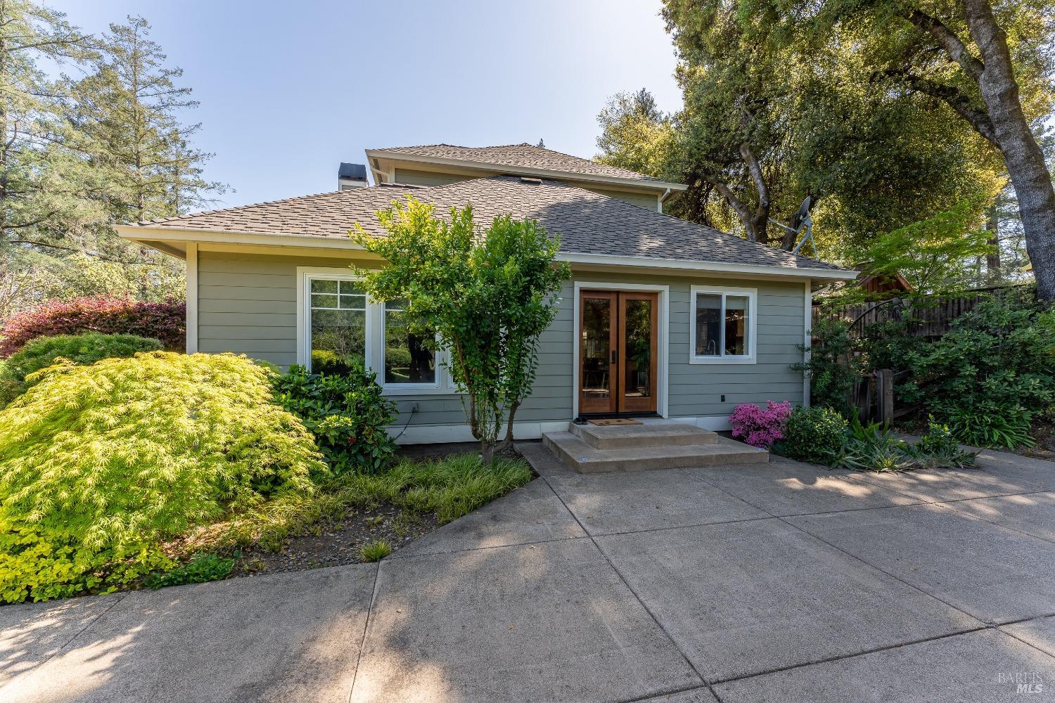 Ukiah, California, 95482, United States, 5 Bedrooms Bedrooms, ,3 BathroomsBathrooms,Residential,Active,1778703