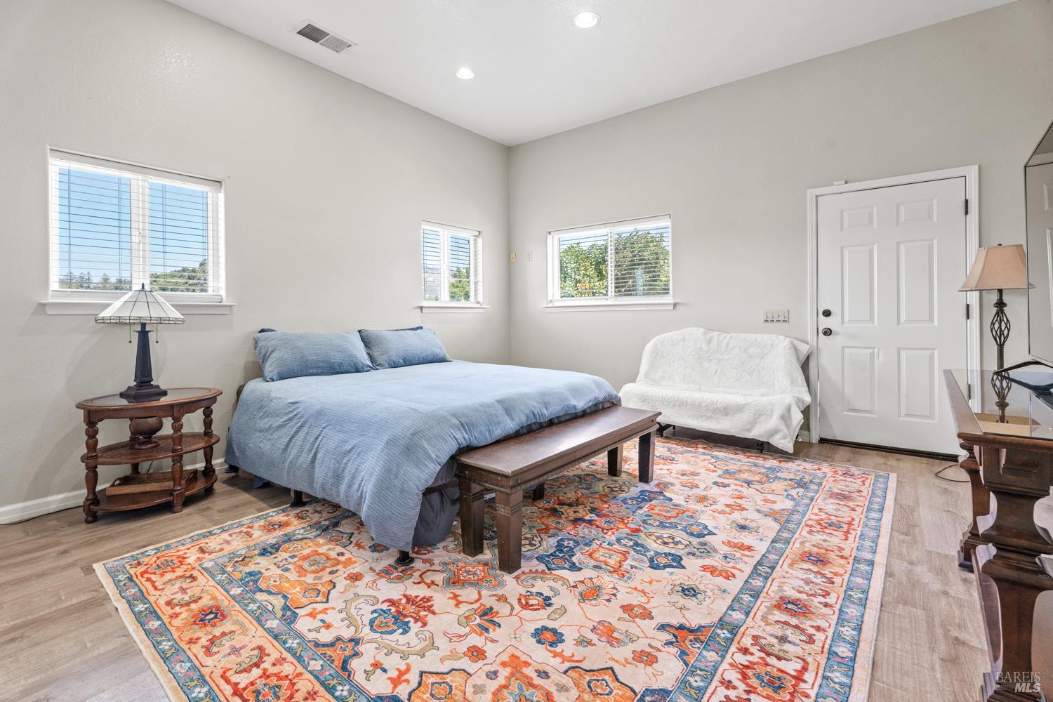 Redwood Valley, California, 95470, United States, 4 Bedrooms Bedrooms, ,3 BathroomsBathrooms,Residential,Active,1960148