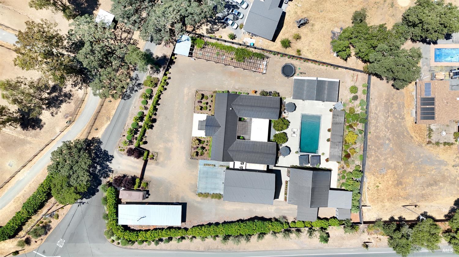 Glen Ellen, California, 95442, United States, 4 Bedrooms Bedrooms, ,7 BathroomsBathrooms,Residential,Active,1952057