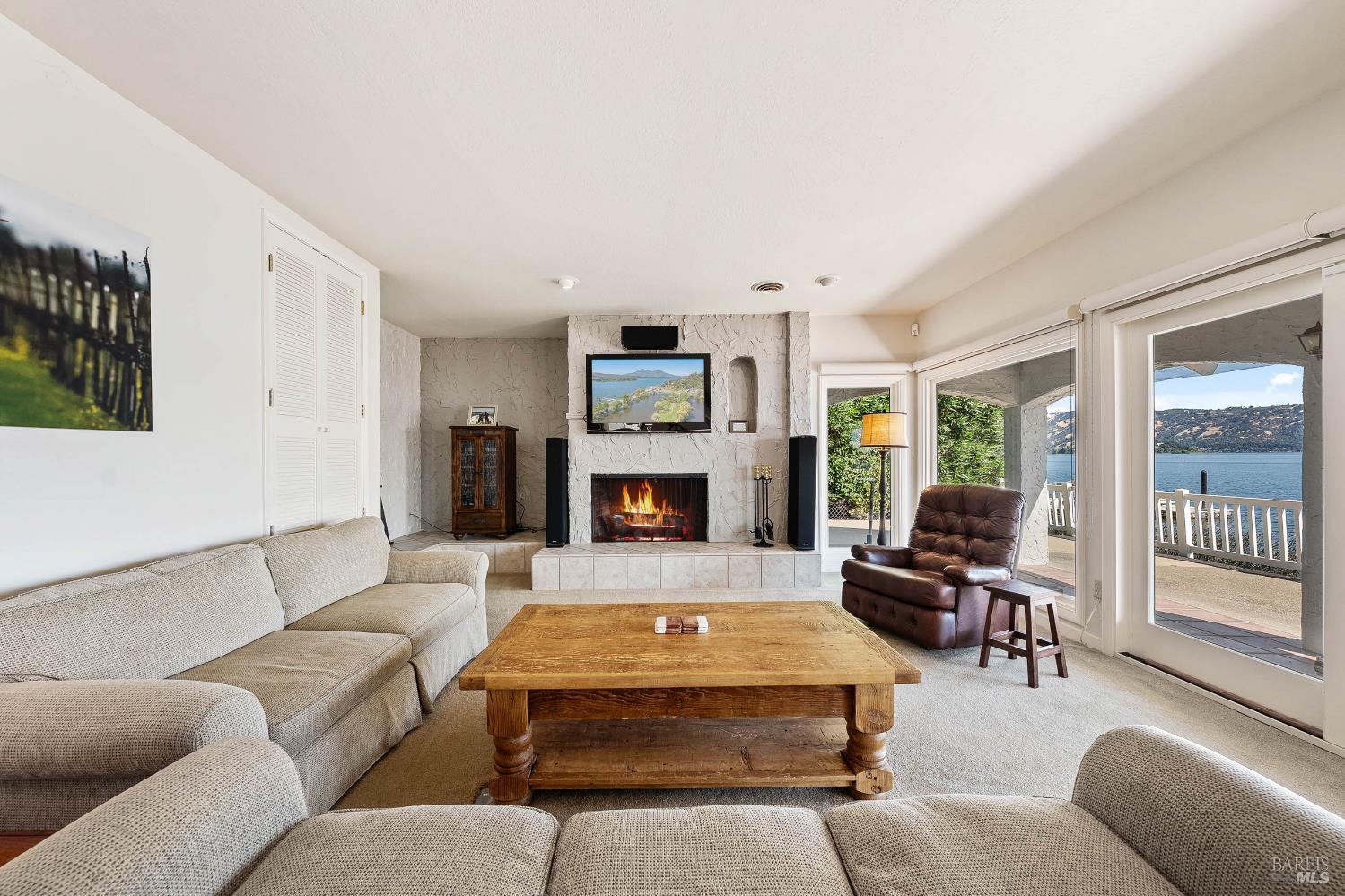 Kelseyville, California, 95451, United States, 4 Bedrooms Bedrooms, ,3 BathroomsBathrooms,Residential,Active,1915051
