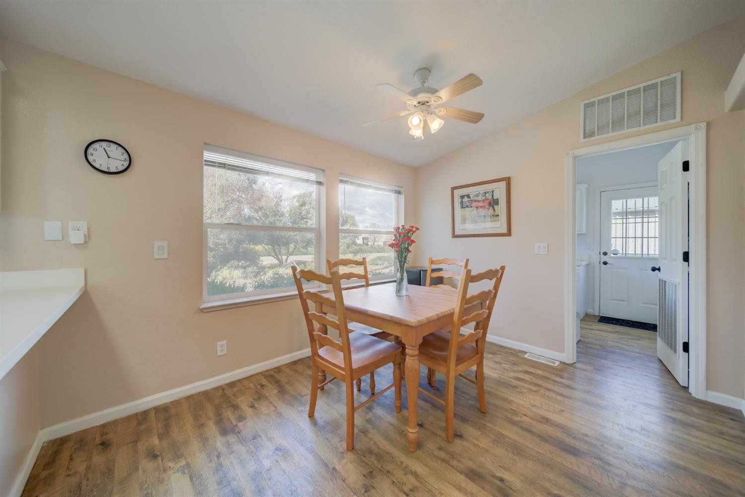 Esparto, California, 95627, United States, 4 Bedrooms Bedrooms, ,2 BathroomsBathrooms,Residential,Active,1723142