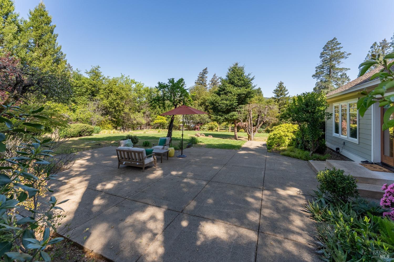Ukiah, California, 95482, United States, 5 Bedrooms Bedrooms, ,3 BathroomsBathrooms,Residential,Active,1778703