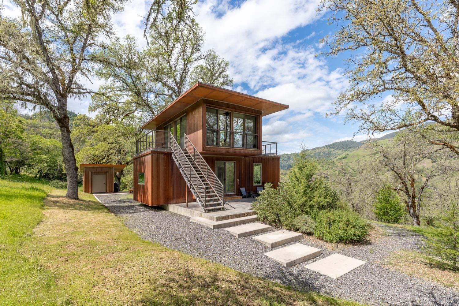 Ukiah, California, 95482, United States, 2 Bedrooms Bedrooms, ,1 BathroomBathrooms,Residential,Active,1798067
