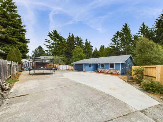 2395 MEADOW CT, MCKINLEYVILLE, CA 95519 - Image 1