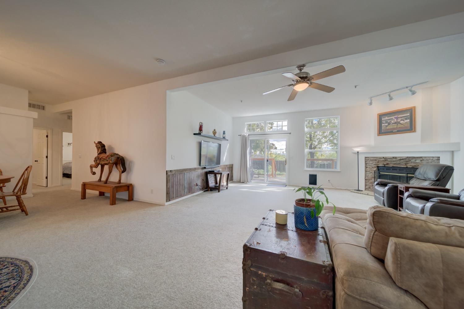 Esparto, California, 95627, United States, 4 Bedrooms Bedrooms, ,2 BathroomsBathrooms,Residential,Active,1723142