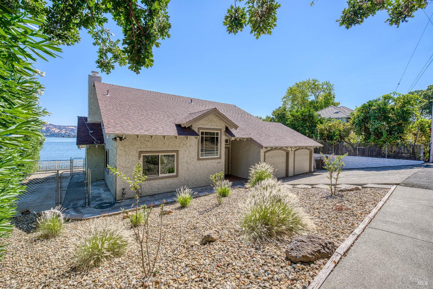 Kelseyville, California, 95451, United States, 4 Bedrooms Bedrooms, ,3 BathroomsBathrooms,Residential,Active,1915051