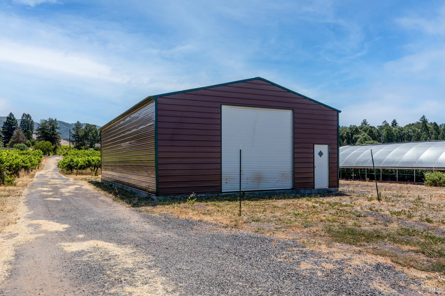 Redwood Valley, California, 95470, United States, 4 Bedrooms Bedrooms, ,3 BathroomsBathrooms,Residential,Active,1960148