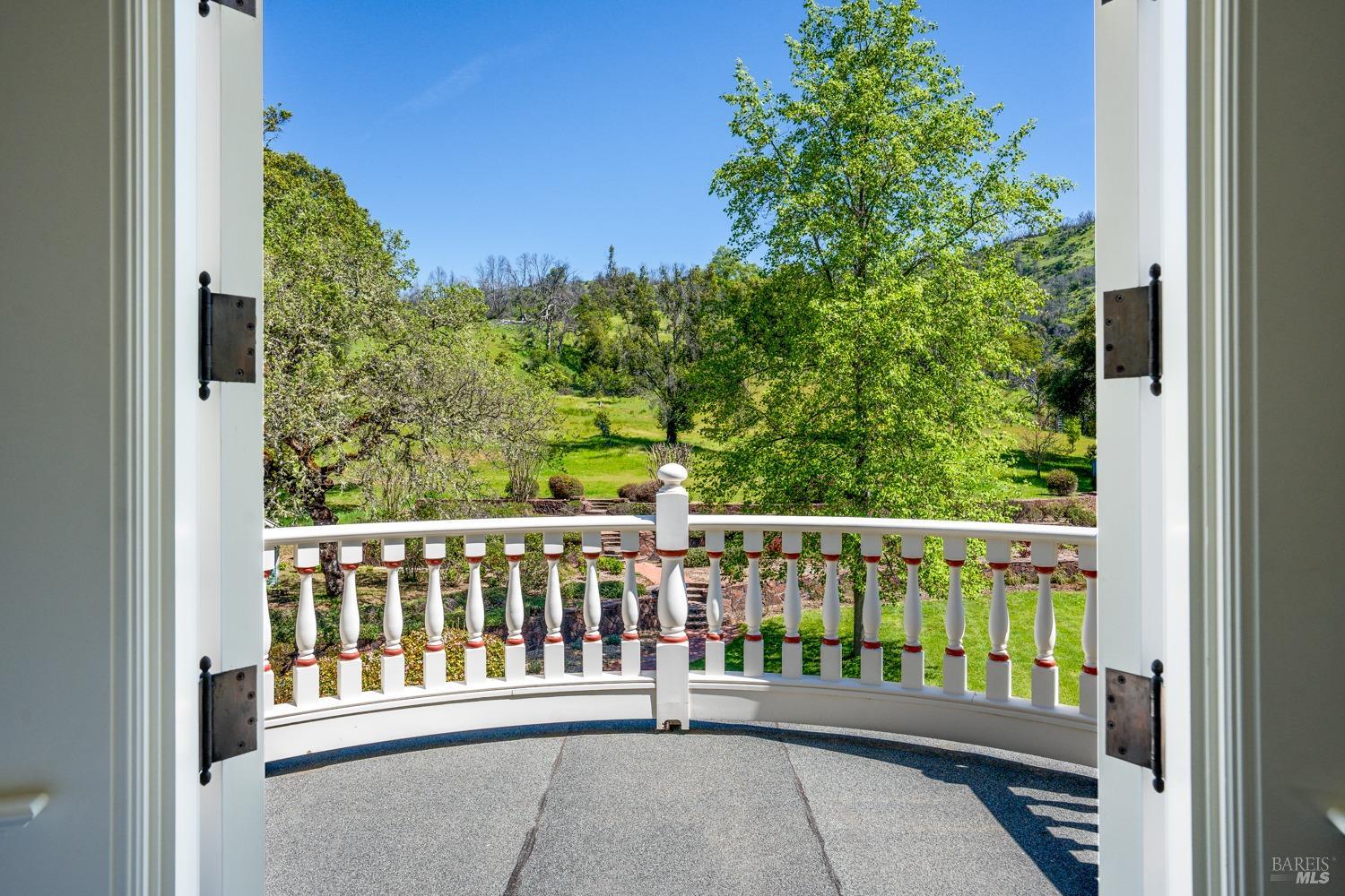 Redwood Valley, California, 95470, United States, ,5 BathroomsBathrooms,Residential,Active,1778701