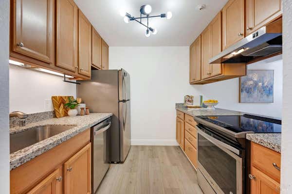 1370 TOWNVIEW AVE APT 202, SANTA ROSA, CA 95405 - Image 1