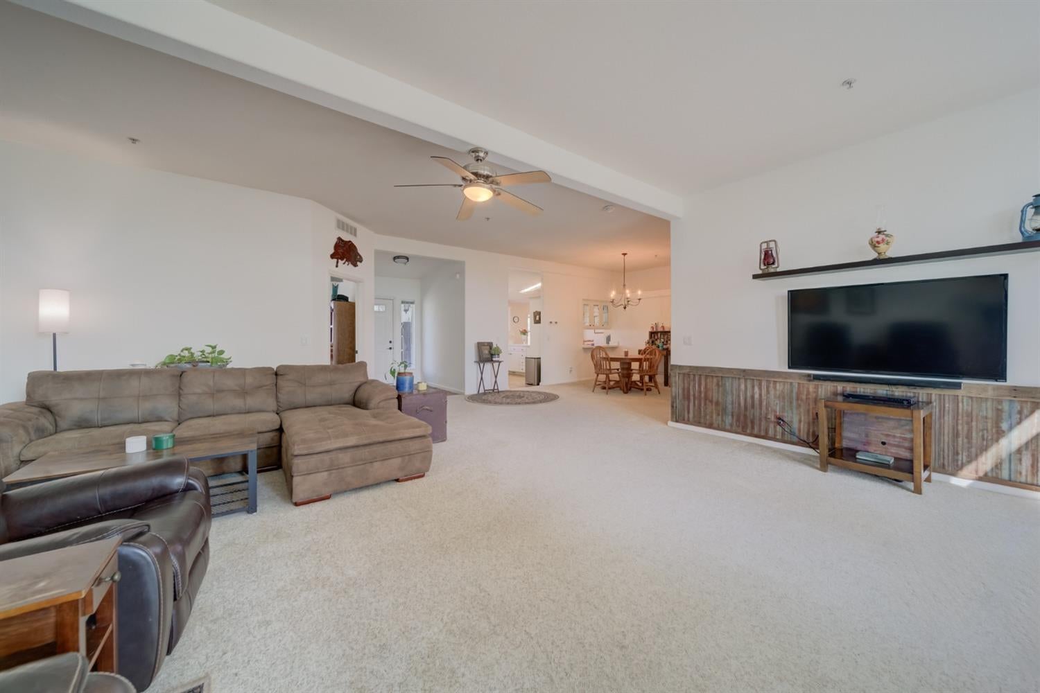 Esparto, California, 95627, United States, 4 Bedrooms Bedrooms, ,2 BathroomsBathrooms,Residential,Active,1723142