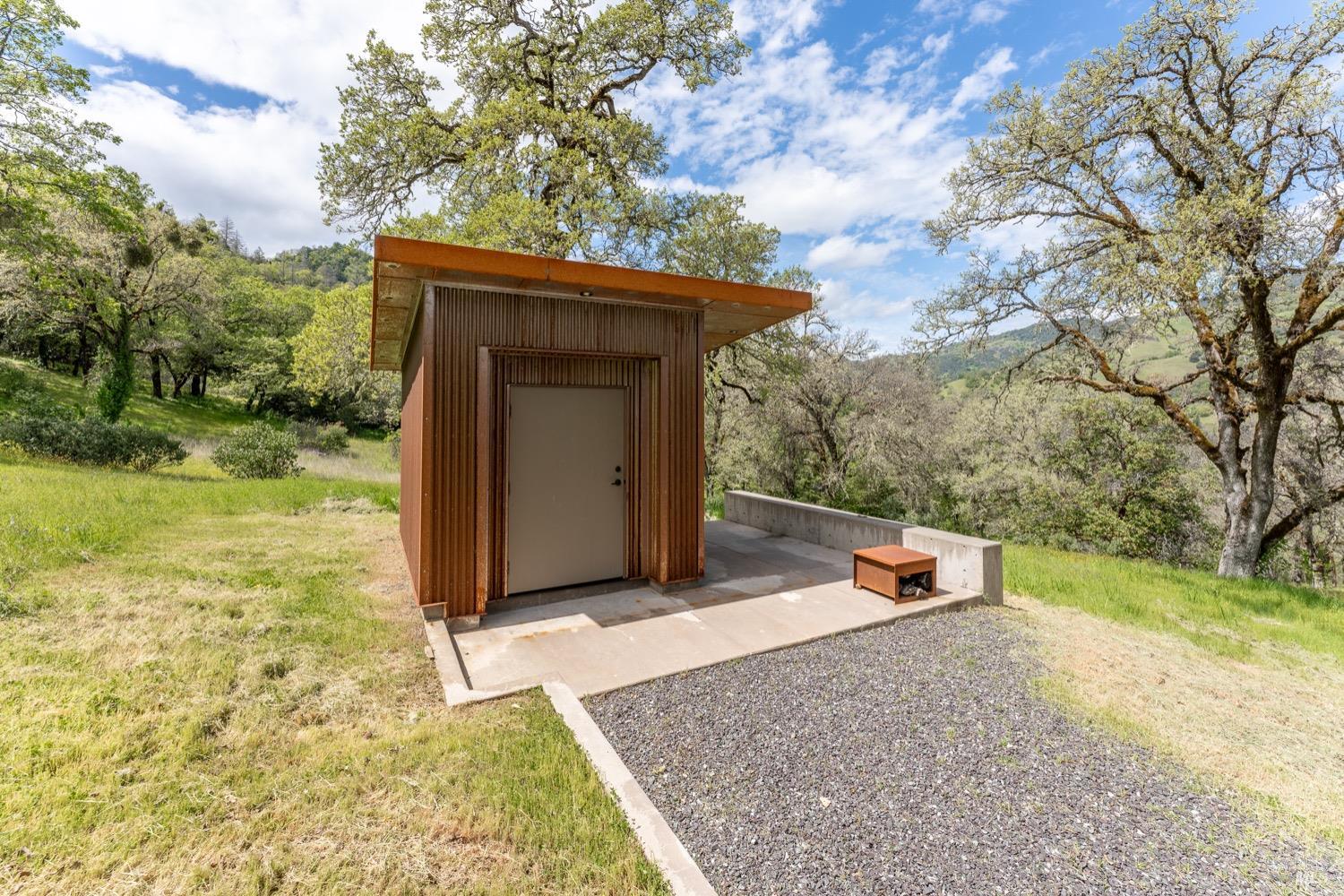Ukiah, California, 95482, United States, 2 Bedrooms Bedrooms, ,1 BathroomBathrooms,Residential,Active,1798067