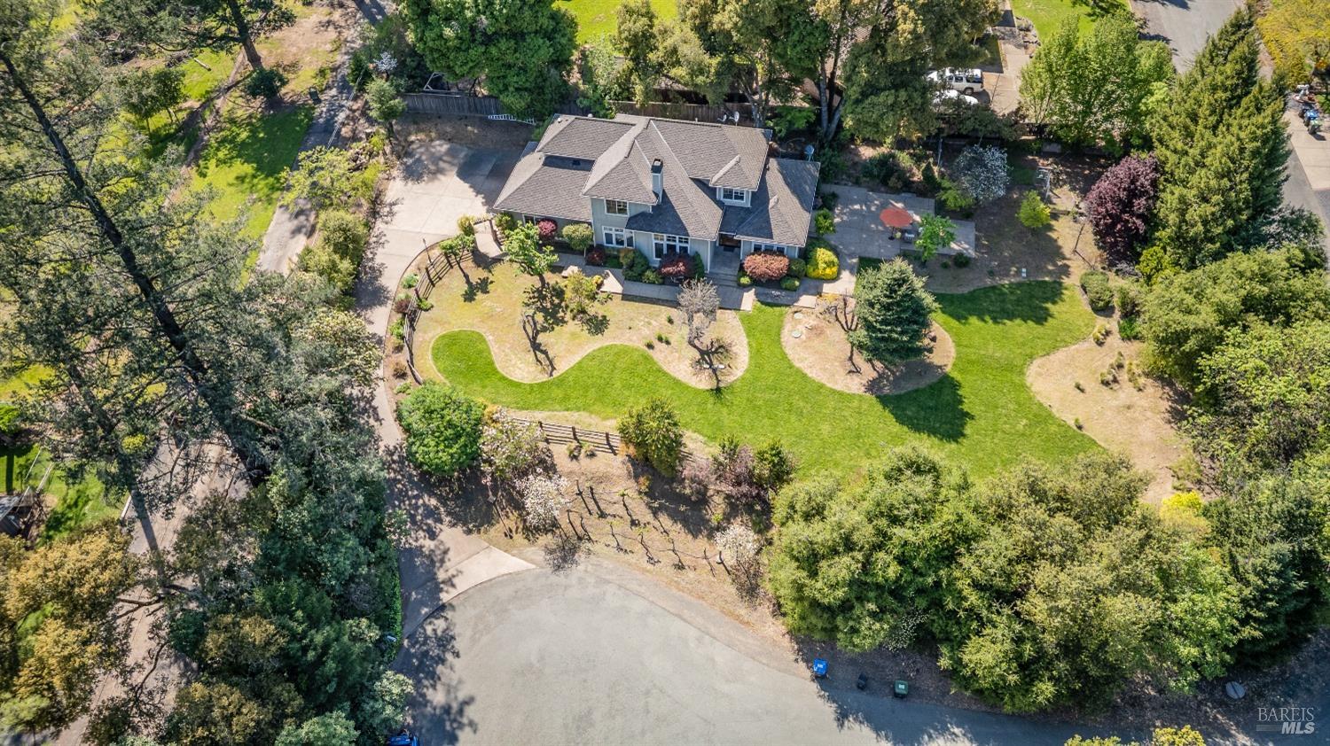Ukiah, California, 95482, United States, 5 Bedrooms Bedrooms, ,3 BathroomsBathrooms,Residential,Active,1778703