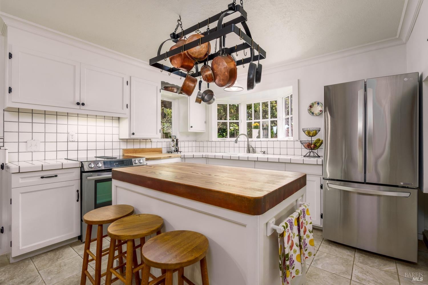 Talmage, California, 95481, United States, ,3 BathroomsBathrooms,Residential,Active,1702312