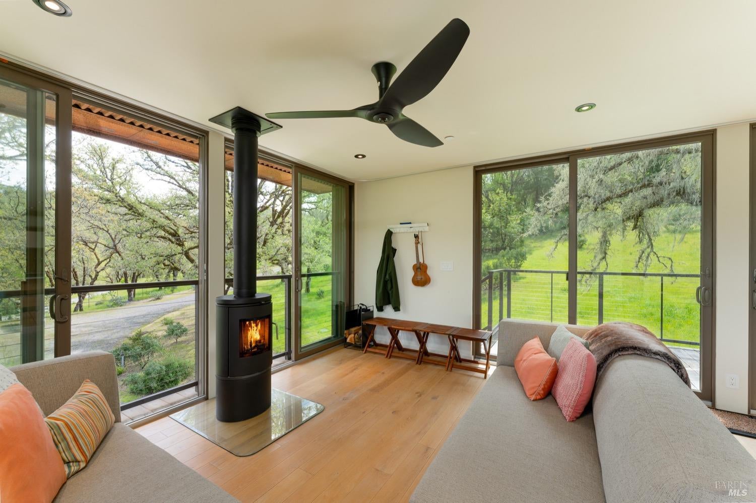 Ukiah, California, 95482, United States, 2 Bedrooms Bedrooms, ,1 BathroomBathrooms,Residential,Active,1798067