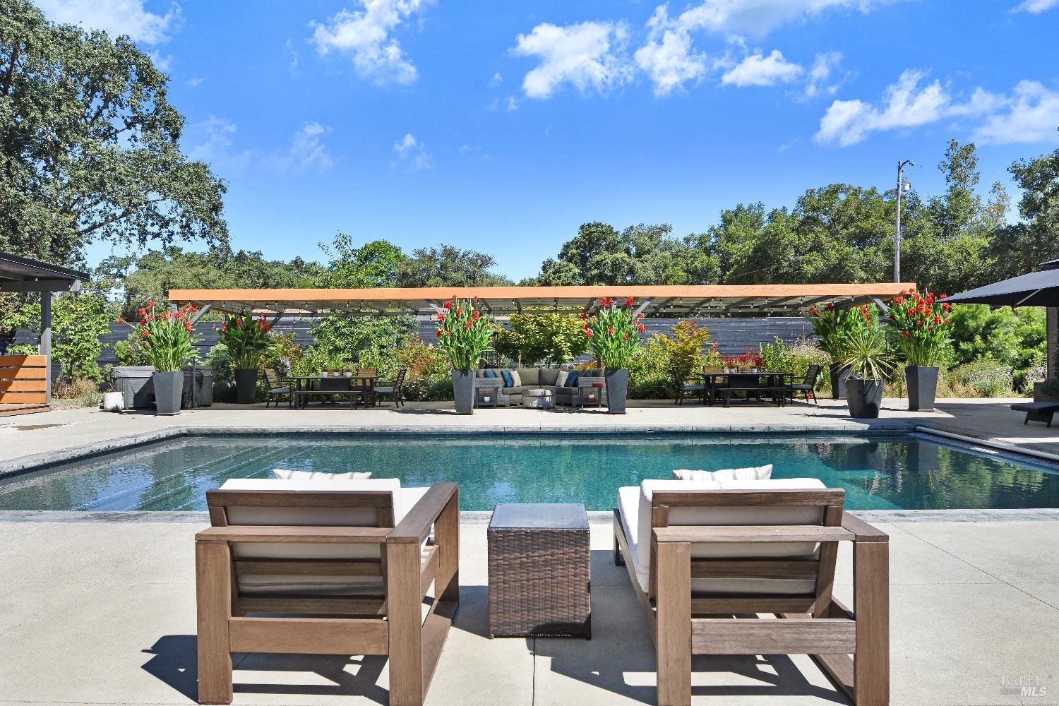 Glen Ellen, California, 95442, United States, 4 Bedrooms Bedrooms, ,7 BathroomsBathrooms,Residential,Active,1952057