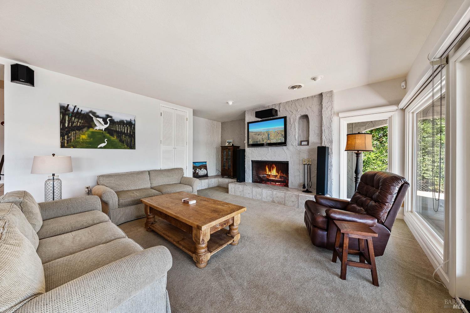 Kelseyville, California, 95451, United States, 4 Bedrooms Bedrooms, ,3 BathroomsBathrooms,Residential,Active,1915051