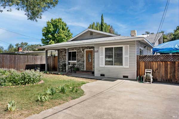 217 THOMPSON ST, UKIAH, CA 95482 - Image 1