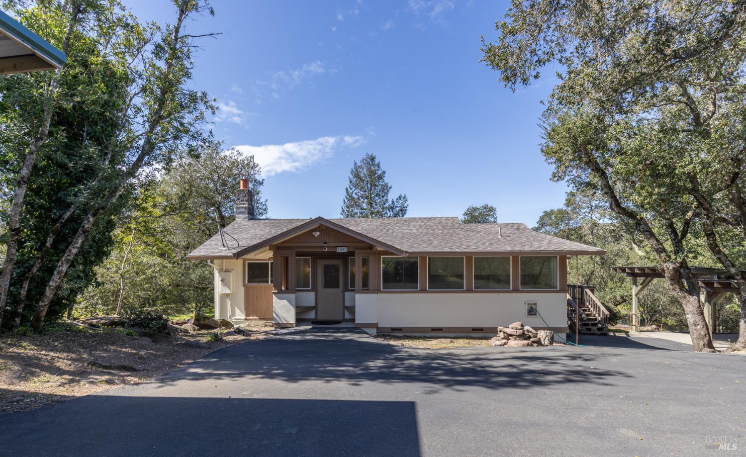 Napa, California, 94558, United States, 4 Bedrooms Bedrooms, ,4 BathroomsBathrooms,Residential,Active,1877864