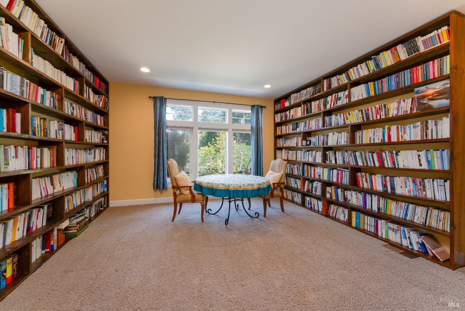 Ukiah, California, 95482, United States, 5 Bedrooms Bedrooms, ,3 BathroomsBathrooms,Residential,Active,1778703