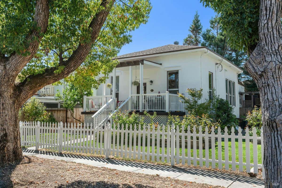 293 BROWN ST, NAPA, CA 94559, photo 1 of 59