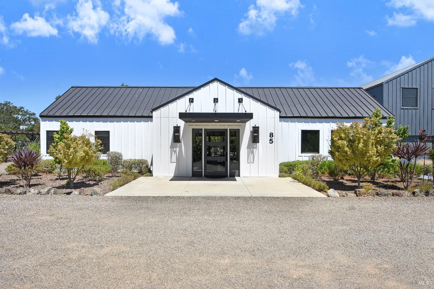 Glen Ellen, California, 95442, United States, 4 Bedrooms Bedrooms, ,7 BathroomsBathrooms,Residential,Active,1952057