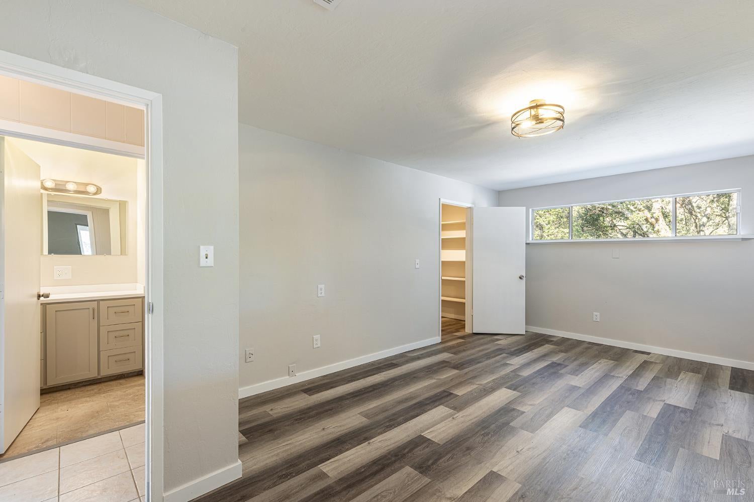 Napa, California, 94558, United States, 4 Bedrooms Bedrooms, ,4 BathroomsBathrooms,Residential,Active,1877864